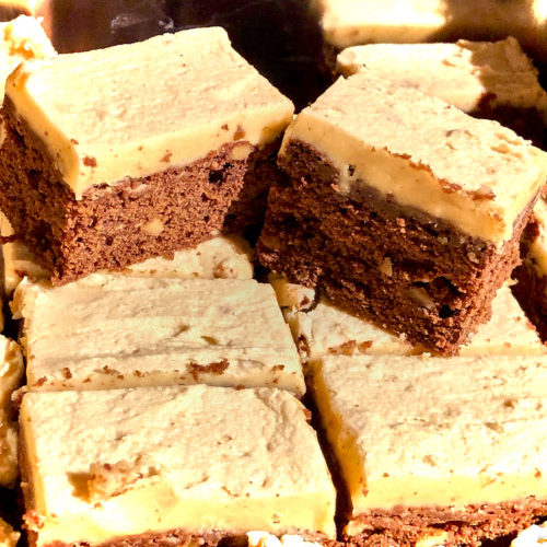 Brownies mit Erdnussglasur